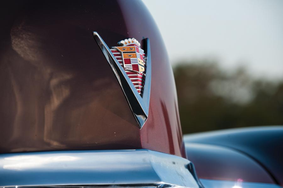  Cadillac Series 62 Convertible Coupe 1947 года  (фото 20 из 32)